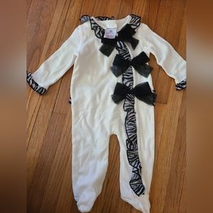 dressed to drool 6 months black and white romper with bows